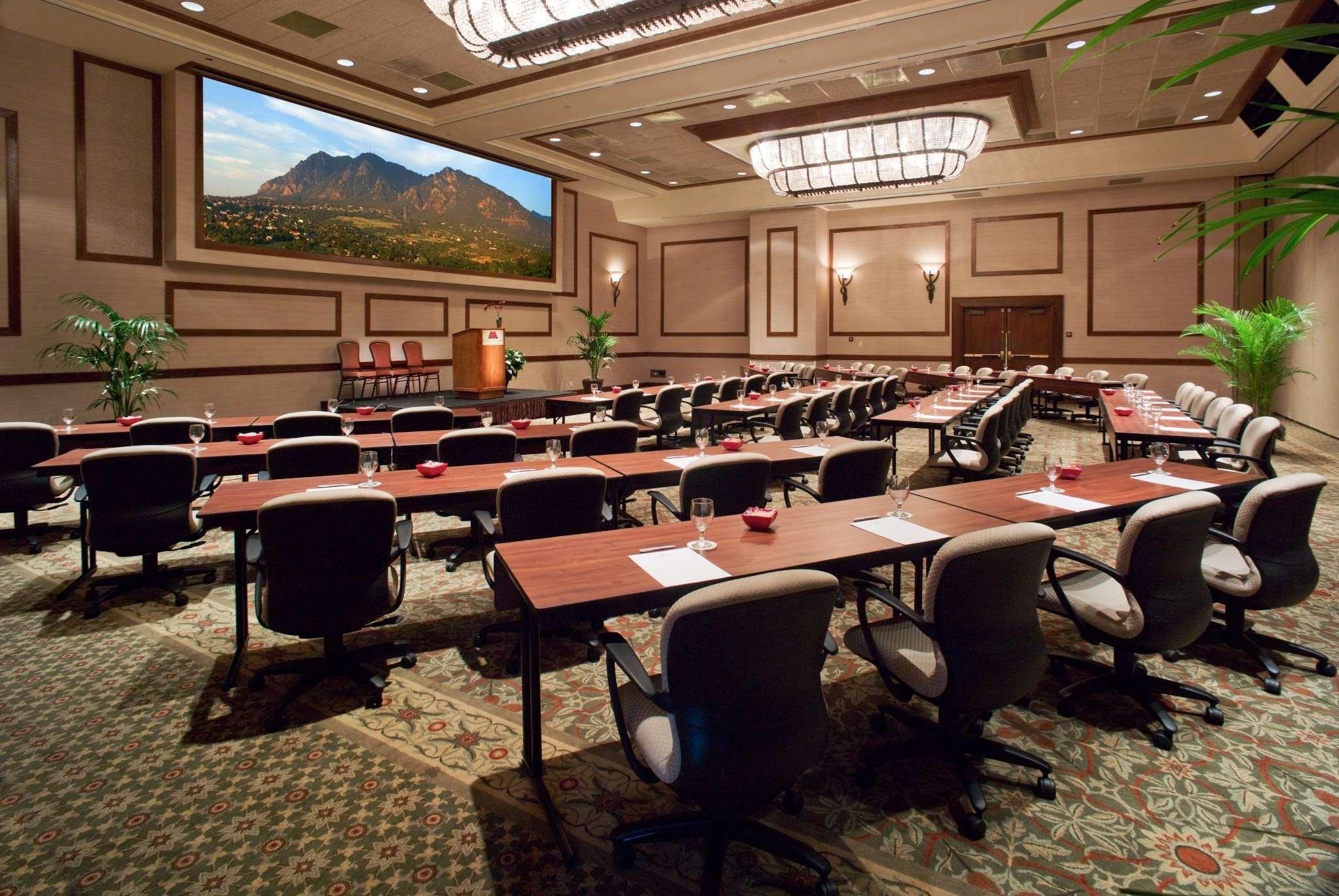 Cheyenne Mountain Resort, A Destination By Hyatt Hotels Colorado Springs Exterior photo