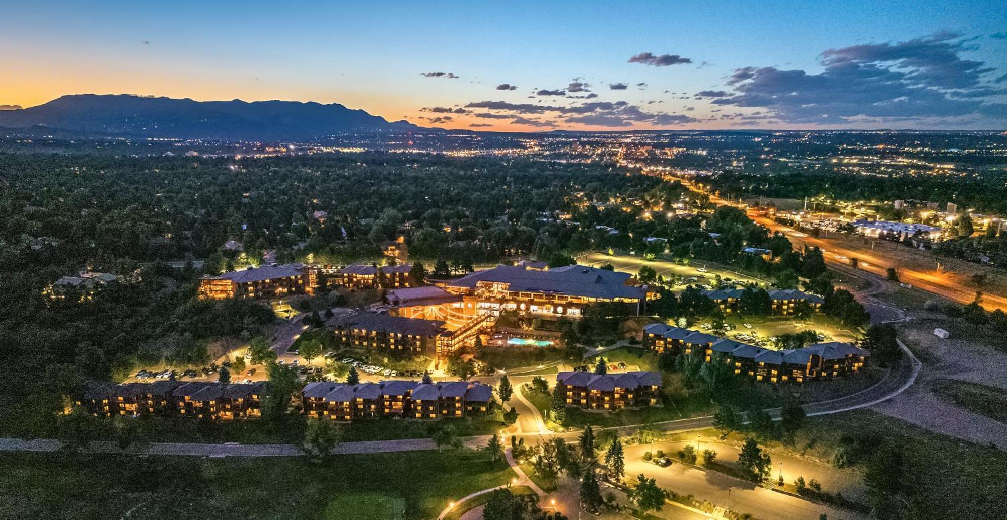 Cheyenne Mountain Resort, A Destination By Hyatt Hotels Colorado Springs Exterior photo